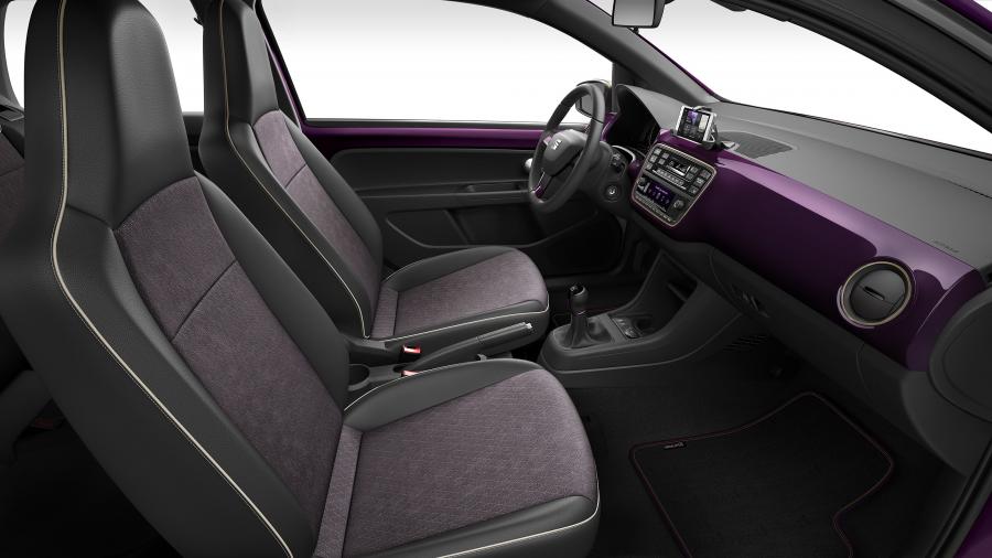 Интерьер Seat Mii by COSMOPOLITAN 2016 года  (фото 6 из 43)